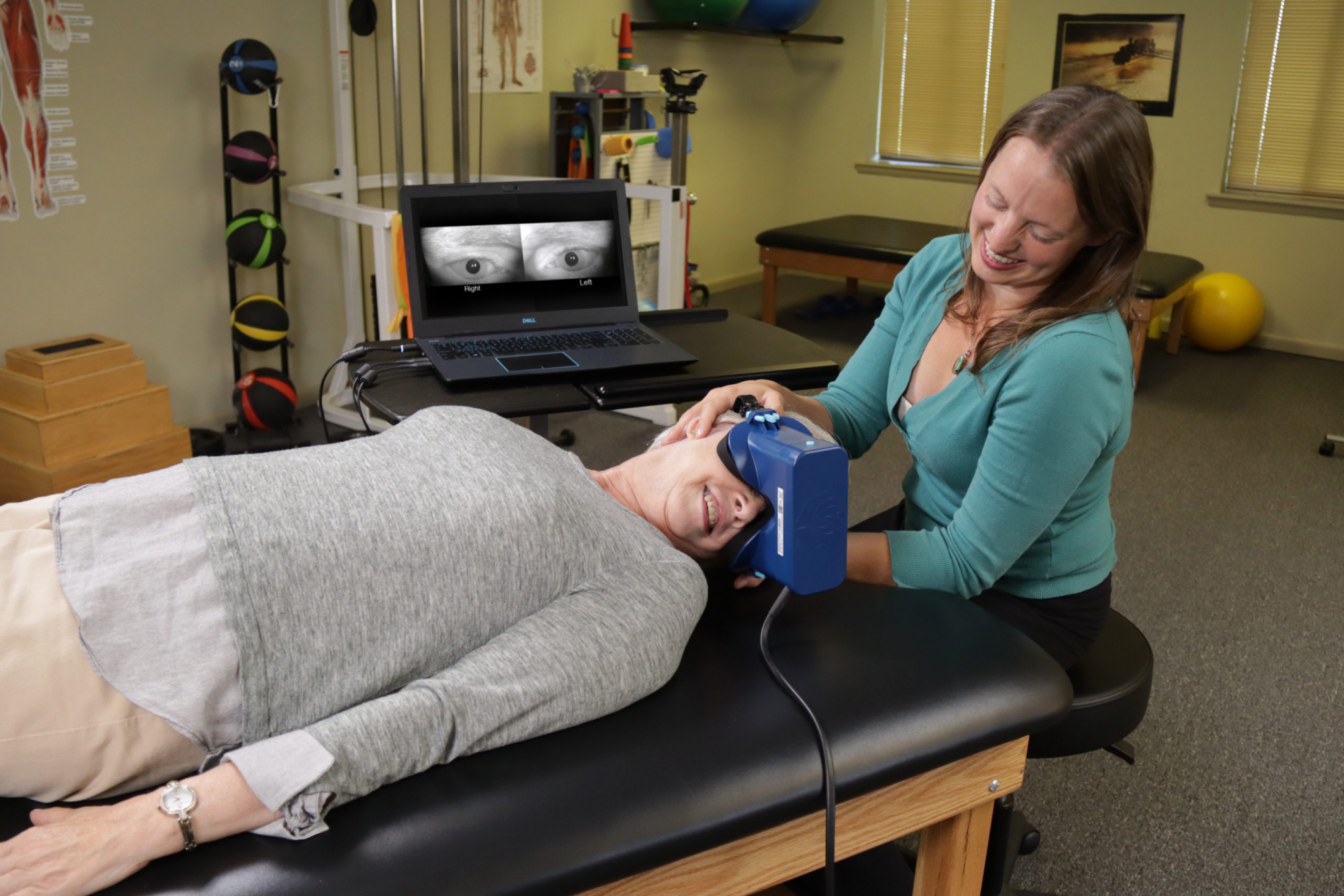 Therapist assisting patient concussion therapy Bon Air VA