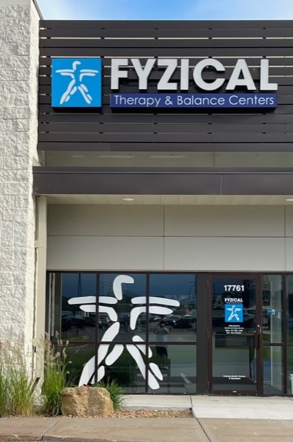 FYZ exterior