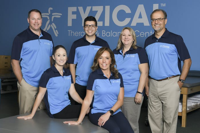 Physical Therapy in Oak Lawn, IL Team at FYZICAL